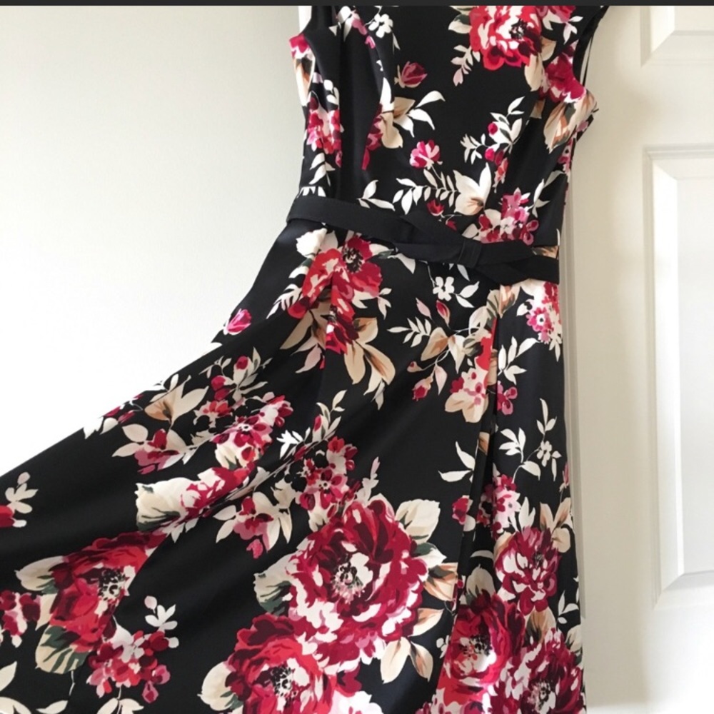 🌹NWOT WHBM Dress